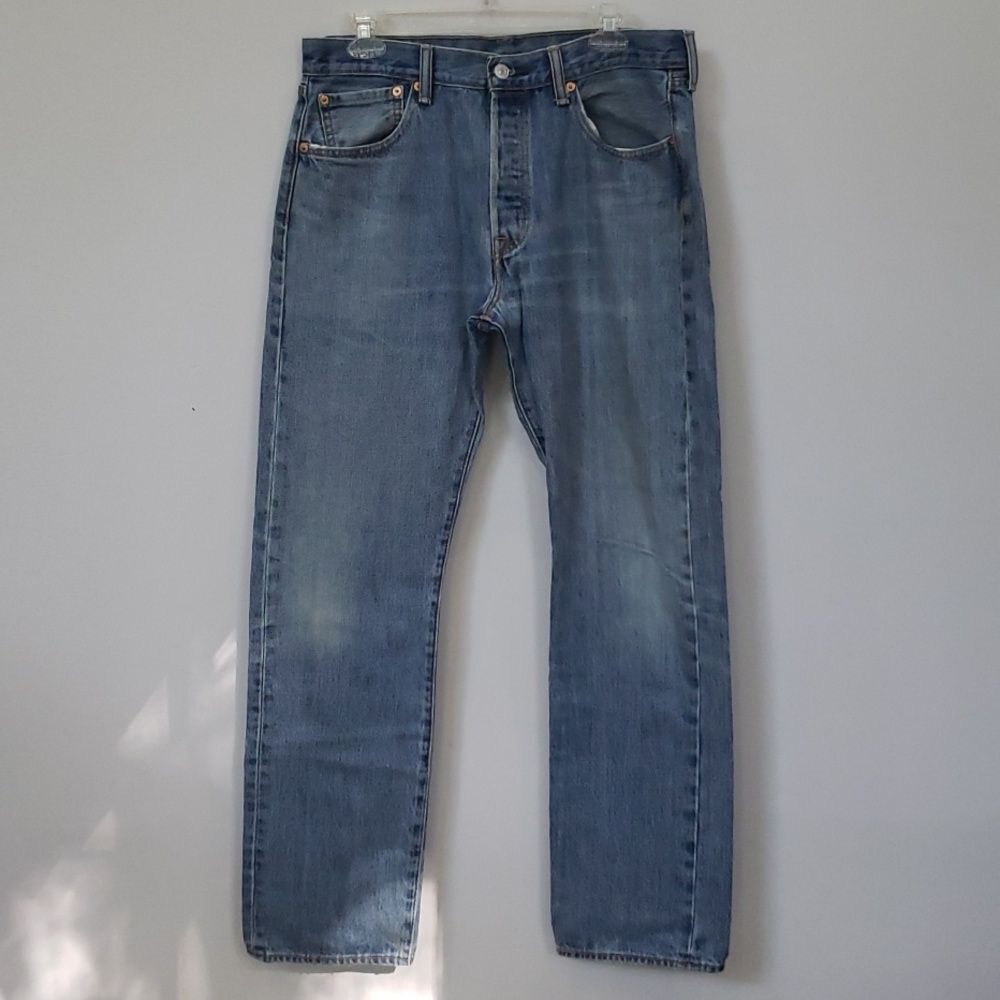Levi's 501xx Jeans Mens 33x32 Denim Medium Wash Authentic Button Fly